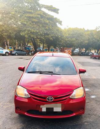 TOYOTA ETIOS 1.3 X 16V FLEX 4P AUTOMÁTICO